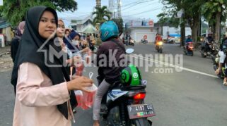 Eratkan Ukhuwah Di Bulan Suci Ramadan, KSR PMI Unit Universitas Dr. Soebandi Gelar Bhakti Sosial