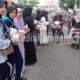 Ngabuburit, PMR SMPN 4 Tanggul Bagikan 500 Takjil Gratis