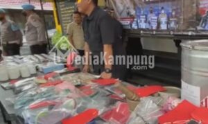 Polres Blitar berhasil mengamankan 65Kg bubuk sejenis mesiu dan petasan siap jual
