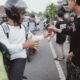 berbagi takjil SMK Muhammadiyah Rogojampi