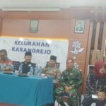Jum'at curhat di Kelurahan Karangrejo