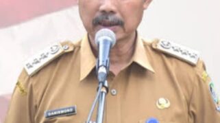 Camat Rogojampi, Danisworo