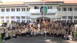 Mahasiswa UGM KKN di Banyuwangi