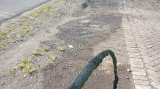 Mobil Terbakar di Sraten, Banyuwangi: Kabel Internet Terbakar, Warga Sraten Tanpa Koneksi Internet