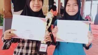 Siswi SMPN 2 Rogojampi, Rindi Ananditha Hadizah Raih Juara 1 di Olimpiade Bahasa Inggris: Prestasi Membanggakan!