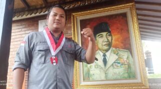 Tradisi Kelulusan Sekolah TK-SMA Dengan Baju Toga "Itu Baju Sakral'': Menambah Beban Wali Murid dan Merugikan Yang Tidak Mampu