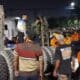 Evakuasi kereta api tabrak tronton di semarang