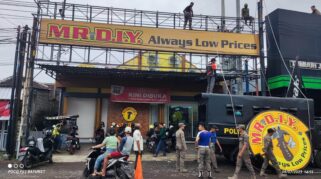 Penertiban Baliho di Rogojampi