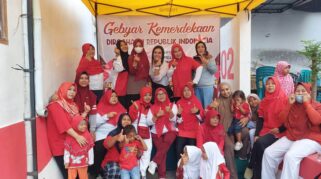 Lingkungan Krajan Pakis Banyuwangi Gelar Senam Zumba dan Jalan Sehat