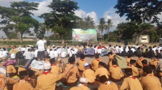 Ratusan Siswa SMPN 2 Rogojampi Melaksanakan Sholat Istisqo