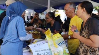 Pemkab Banyuwangi dan Bulog Gelar Operasi Pasar Sembako Murah