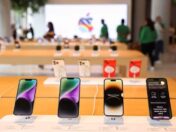 Apple Pangkas Harga iPhone 15 Rp1 Juta Karena Sulit Bersaing