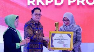 Banyuwangi Sabet Penghargaan Terbaik dalam Musrenbang Jawa Timur 2024