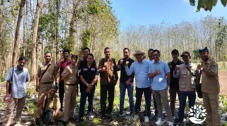 Pemkab Banyuwangi Gandeng Perhutani untuk Percepat Pembangunan TPAS di Kawasan Hutan Pemkab Banyuwangi dan Perhutani bekerja sama mempercepat proses PPKH untuk pembangunan TPAS di kawasan hutan Banyuwangi Selatan.