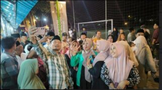 Gus Makki Kunjungi Pasar Rakyat di Desa Kaligung, Penguatan UMKM Banyuwangi Jadi Prioritas Gus makki kunjungi Pasar Rakyat Surupe Srengenge di desa kaligung, kecamatan blimbingsari, kabupaten Banyuwangi