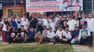 Cawabup Banyuwangi H. Mujiono Serap Aspirasi Warga di Kampoeng Alpukat Songgon Cawabup Banyuwangi H. Mujiono Serap Aspirasi Warga di Kampoeng Alpukat Songgon