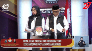Ipuk Fiestiandani dalam debat publik Pilkada Banyuwangi 2024