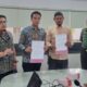 Penandatanganan kontrak pengerjaan Pasar Induk Banyuwangi dan Asrama Inggrisan oleh Kementerian PUPR. (Foto: Humaskab).