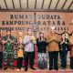 Kapolresta Banyuwangi dan perwakilan Kampoeng Batara berfoto bersama