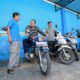 Gus Makki berbincang dengan pedagang sepeda motor di Banyuwangi