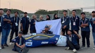 Tim EV-OS Universitas Airlangga Raih Penghargaan Terestetik di Kompetisi Mobil Hemat Energi 2024 Tim EV-OS Universitas Airlangga Raih Penghargaan Terestetik di Kompetisi Mobil Hemat Energi 2024