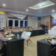 Wakapolresta Banyuwangi, AKBP Dewa Putu Eka Dharmawan, memberikan arahan dalam rakor pengamanan Pilkada 2024.