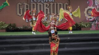 Festival Tari Gandrung Meriahkan Harjaba Banyuwangi: 1.300 Penari Unjuk Kebolehan festival tari gandrung banyuwangi