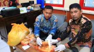 Penyelundupan Handphone ke Lapas Banyuwangi Digagalkan Petugas Tim Lapas banyuwangi gagalkan penyelundupan