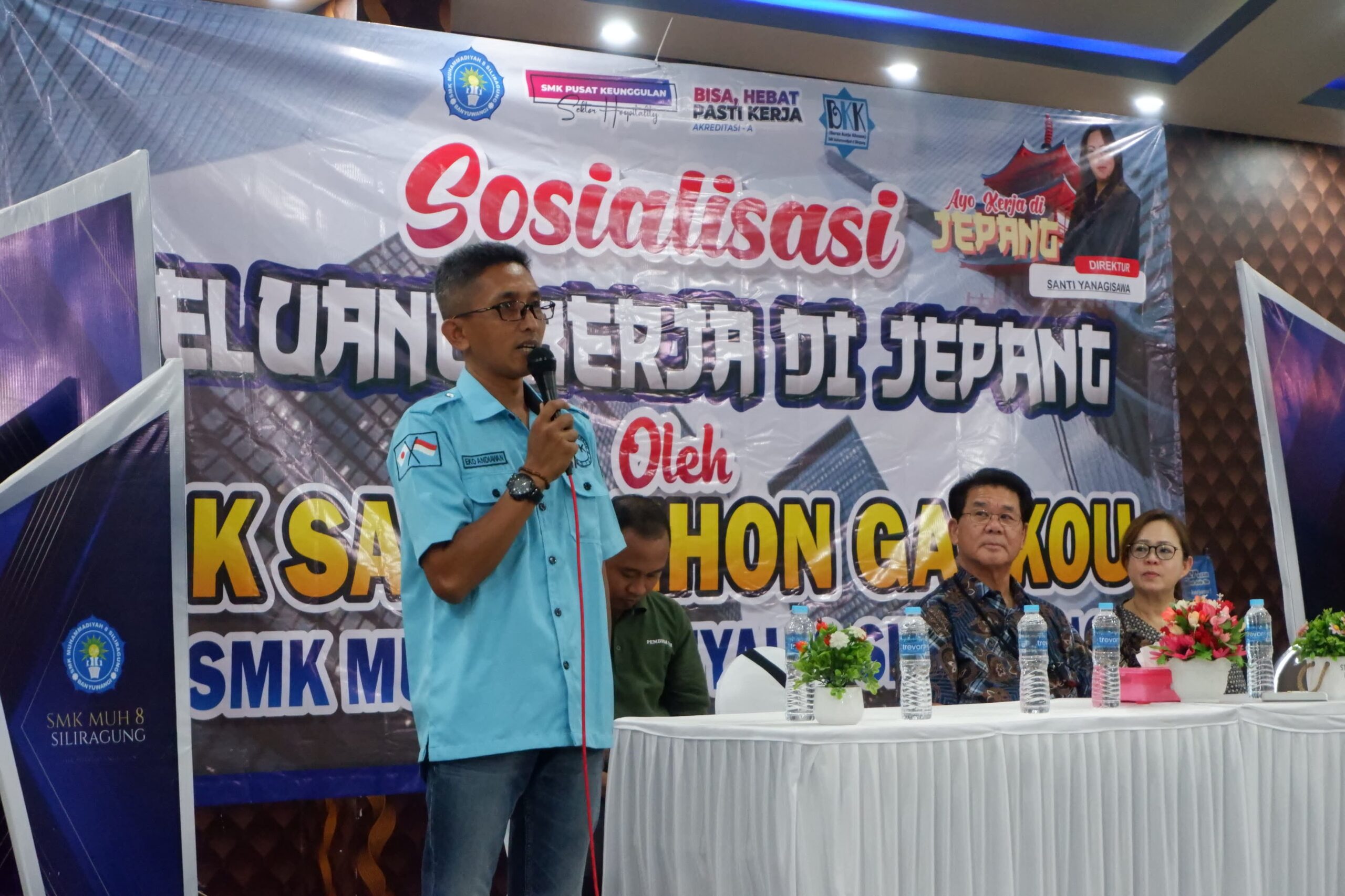 Suasana sosialisasi peluang kerja di Jepang oleh LPK Panti Nihon Gakkou di SMK Muhammadiyah 8 Siliragung