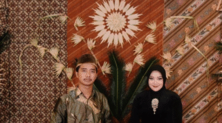 pernikahan di banyuwangi gunakan konsep 70-an yang unik dan viral di media sosial