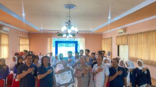 Pelajar mengikuti edukasi jurnalistik di Banyuwangi