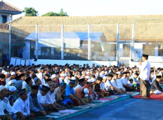 Rayakan Idul Adha, Warga Binaan Lapas Banyuwangi Laksanakan Sholat Id