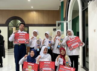 KSR PMI UNEJ Sabet Juara Nasional di Ajang Comrecyv II UIN Saizu Purwokerto