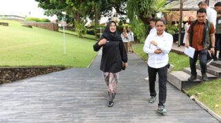 Menteri Kehutanan Raja Juli Antoni mengapresiasi pengembangan ecotourism di Banyuwangi