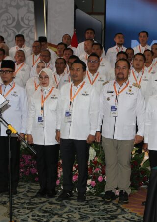 Pelantikan Pengurus Apkasi Periode 2025-2030 oleh Mendagri Tito Karnavian