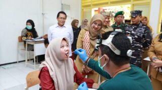 Sasar 184 Ribu Siswa, Banyuwangi Luncurkan Program Cek Kesehatan Gratis dari Presiden Prabowo Banyuwangi Mulai Program Pemeriksaan Kesehatan Gratis bagi Anak dan Remaja