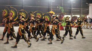 LKBB HUT ke-80 RI di Banyuwangi, Pelajar Tampil Atraktif dengan Nuansa Budaya LKBB HUT ke-80 RI di Banyuwangi, Pelajar Tampil Atraktif dengan Nuansa Budaya