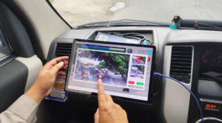 Operasi Zebra Gresik: ETLE Incar Deteksi 75 Pelanggaran Petugas Satlantas Polres Gresik melakukan patroli ETLE Incar dalam Operasi Zebra 2025