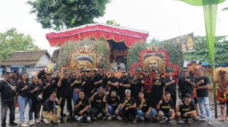 Anniversary ke-7 Balawangi Meriah di Terminal Jajag Pertunjukan seni budaya dalam Anniversary ke-7 Balawangi di Terminal Jajag