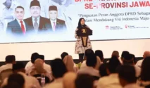 Bimtek Gerindra Jawa Timur di Banyuwangi bersama kepala daerah dan anggota DPRD.