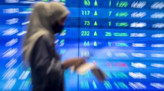 Tampilan papan perdagangan IHSG di Bursa Efek Indonesia