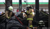 Kebakaran Pasar Induk Kramat Jati Jakarta Timur