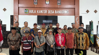 Rapat koordinasi Disbudpar Banyuwangi bersama pengelola wisata Bangsring