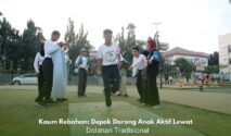 Anak-anak Depok bermain permainan tradisional untuk mengurangi kebiasaan kaum rebahan.