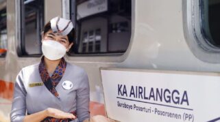 Lonjakan Penumpang Kereta Api Nataru, KAI Layani 1,76 Juta Pelanggan