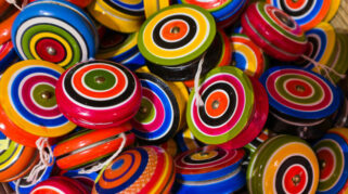 Aksi atlet dalam Kejuaraan Yoyo Nasional di Paris