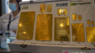 Emas batangan Galeri24 dan UBS