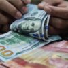 Pergerakan nilai tukar dolar AS terhadap rupiah di pasar keuangan