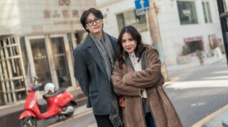 Nagita Slavina dan Rafathar bersama Lee Won Jung