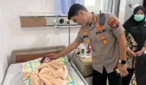 polresta banyuwangi kunjungi bayi yang terlantar di rsud blambangan
